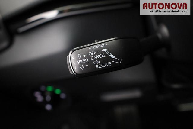 Skoda Karoq Sportline 1.5 TSI DSG Sportline, Pano, AHK, Navi, CANTON, Matrix, AreaView, Side, FS-beheizbar, 19-Zoll 