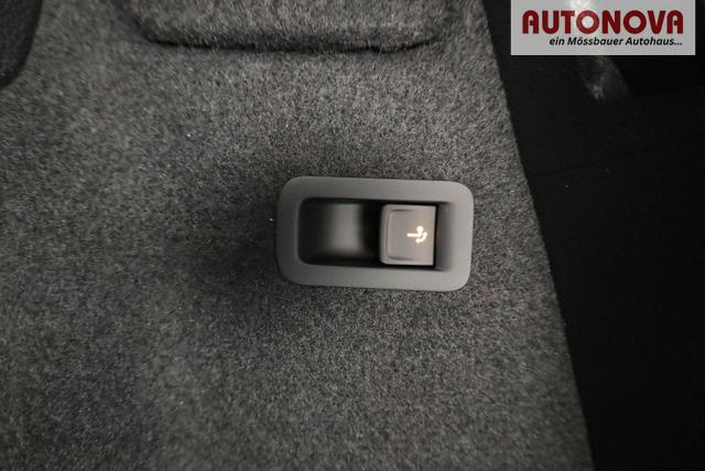Skoda Karoq Sportline 1.5 TSI DSG Sportline, Pano, AHK, Navi, CANTON, Matrix, AreaView, Side, FS-beheizbar, 19-Zoll 