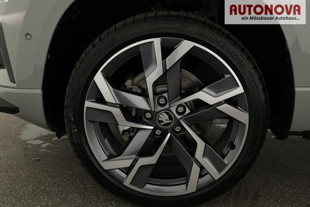 Skoda Karoq Sportline 1.5 TSI DSG Sportline, Pano, AHK, Navi, CANTON, Matrix, AreaView, Side, FS-beheizbar, 19-Zoll 