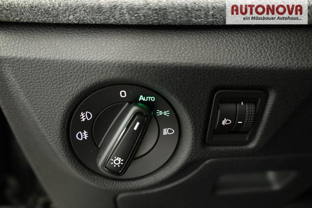 Skoda Kamiq Selection 1.0 TSI Selection, AHK, LED, Kamera, Ladeboden, Winter 