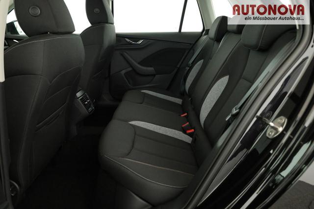 Skoda Kamiq Selection 1.5 TSI DSG Selection, LED, Kamera, Ladeboden, Winter 