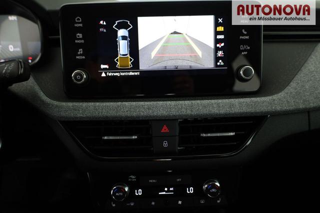 Skoda Kamiq Selection 1.5 TSI DSG Selection, AHK, LED, Kamera, Ladeboden, Winter 