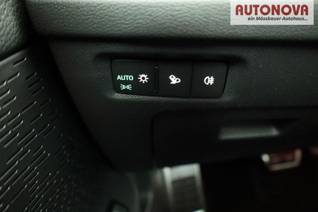 Skoda Octavia Combi 2.0 TSI 195 kW RS DSG, AHK, Navi, Matrix, Side, Winter, 5 J.-Garantie 