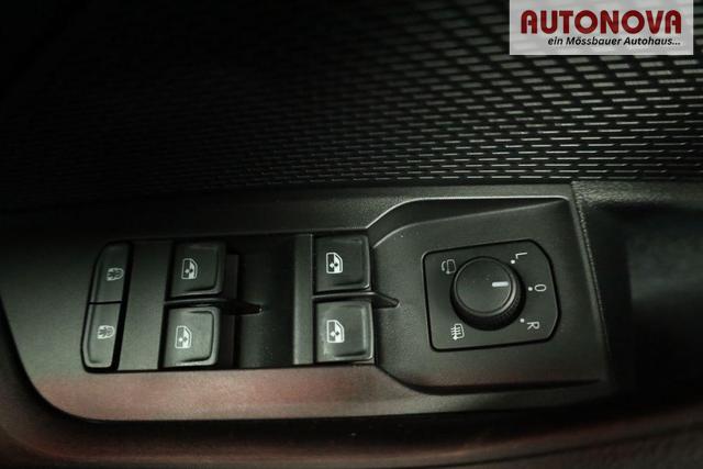 Skoda Octavia Combi 2.0 TSI 195 kW RS DSG, AHK, Navi, Matrix, Side, Winter, 5 J.-Garantie 