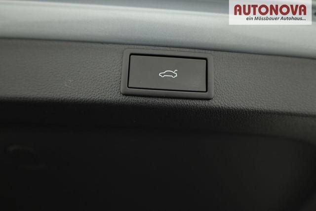 Skoda Octavia Combi 2.0 TSI 195 kW RS DSG, AHK, Navi, Matrix, Side, Winter, 5 J.-Garantie 