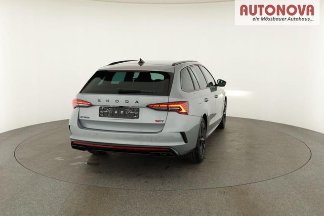 Skoda Octavia Combi 2.0 TSI 195 kW RS DSG, AHK, Navi, Matrix, Side, Winter, 5 J.-Garantie 