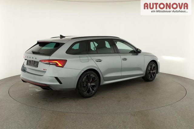 Skoda Octavia Combi 2.0 TSI 195 kW RS DSG, AHK, Navi, Matrix, Side, Winter, 5 J.-Garantie 