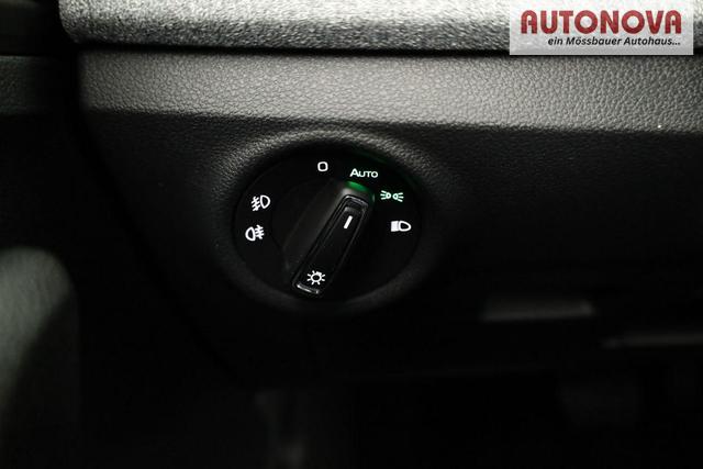 Skoda Kamiq Selection 1.0 TSI DSG Selection, Matrix, Kamera, Ladeboden, Winter, 16-Zoll 