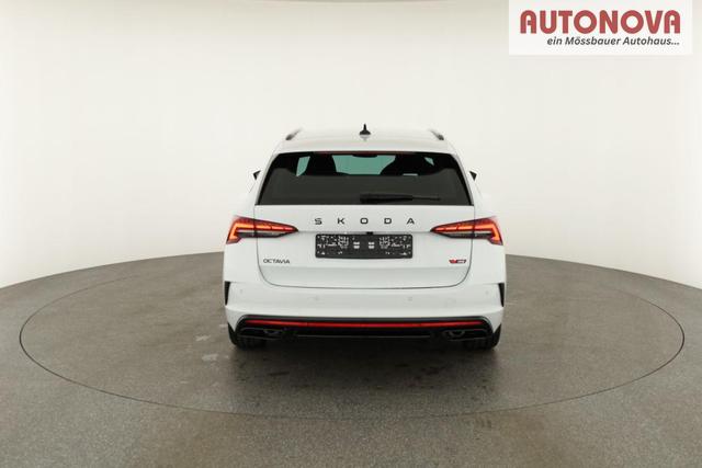 Skoda Octavia Combi 2.0 TSI 195 kW RS DSG, AHK, Navi, Matrix, Side, Winter, 5 J.-Garantie 