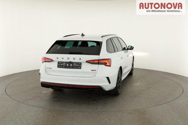 Skoda Octavia Combi 2.0 TSI 195 kW RS DSG, AHK, Navi, Matrix, Side, Winter, 5 J.-Garantie 