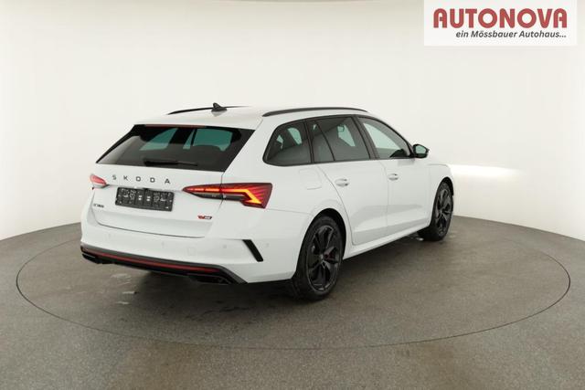 Skoda Octavia Combi 2.0 TSI 195 kW RS DSG, AHK, Navi, Matrix, Side, Winter, 5 J.-Garantie 