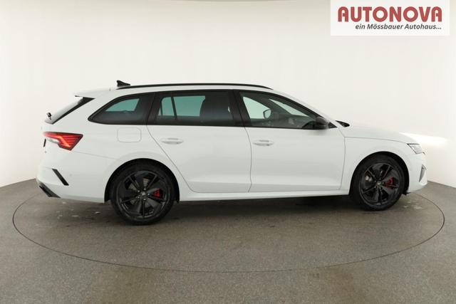 Skoda Octavia Combi 2.0 TSI 195 kW RS DSG, AHK, Navi, Matrix, Side, Winter, 5 J.-Garantie 