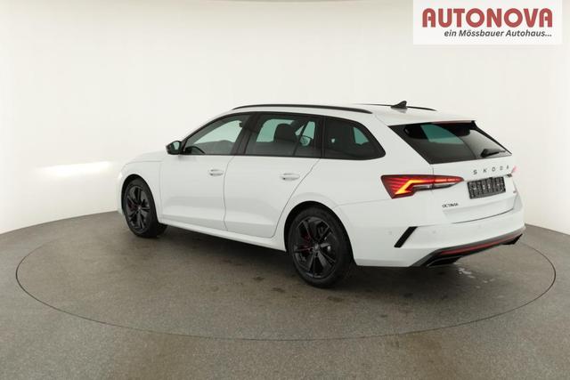 Skoda Octavia Combi 2.0 TSI 195 kW RS DSG, AHK, Navi, Matrix, Side, Winter, 5 J.-Garantie 