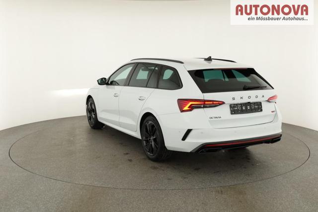 Skoda Octavia Combi 2.0 TSI 195 kW RS DSG, AHK, Navi, Matrix, Side, Winter, 5 J.-Garantie 