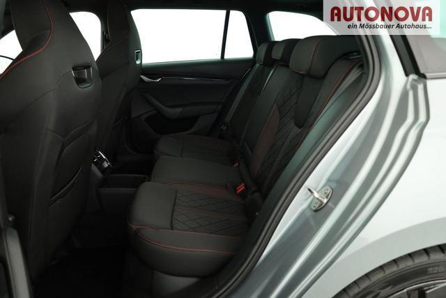 Skoda Octavia Combi 2.0 TSI 195 kW RS DSG, Pano, AHK, Navi, Matrix, Side, Winter, 5 J.-Garantie 