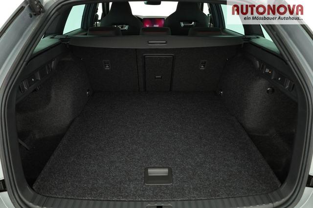 Skoda Octavia Combi 2.0 TSI 195 kW RS DSG, Pano, AHK, Navi, Matrix, Side, Winter, 5 J.-Garantie 