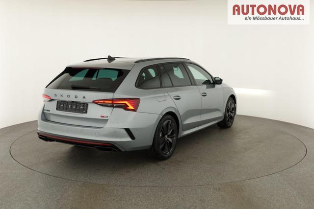 Skoda Octavia Combi 2.0 TSI 195 kW RS DSG, Pano, AHK, Navi, Matrix, Side, Winter, 5 J.-Garantie 