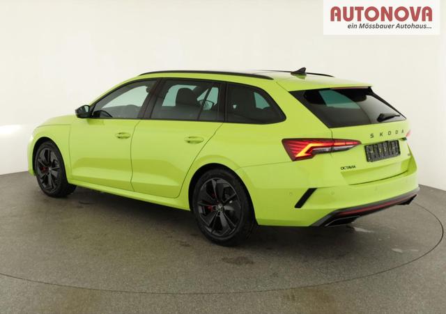 Skoda Octavia Combi 2.0 TSI 195 kW RS DSG, Pano, AHK, Navi, Matrix, Side, Winter, 5 J.-Garantie 