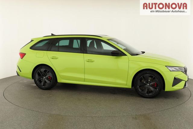 Skoda Octavia Combi 2.0 TSI 195 kW RS DSG, Pano, AHK, Navi, Matrix, Side, Winter, 5 J.-Garantie 