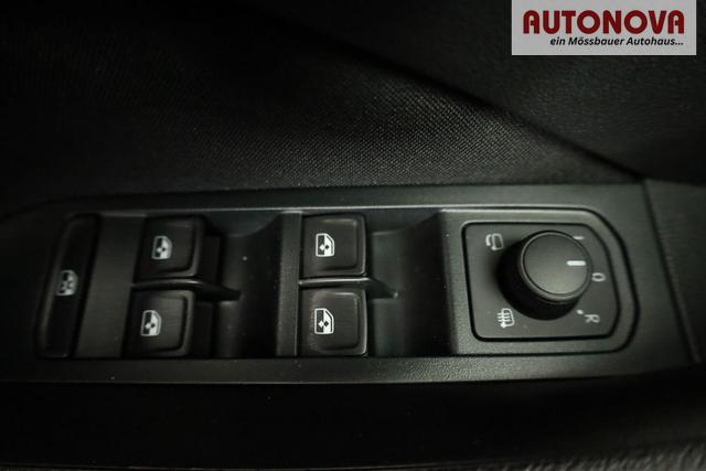 Skoda Kamiq Selection 1.0 TSI DSG Selection, AHK, Matrix, Kamera, Ladeboden, Winter 