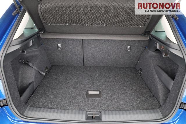 Skoda Kamiq Selection 1.0 TSI DSG Selection, Matrix, Kamera, Ladeboden, Winter, 16-Zoll 