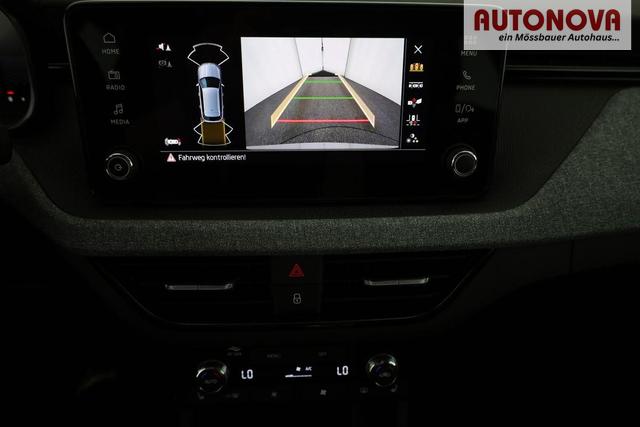 Skoda Kamiq Selection 1.0 TSI DSG Selection, AHK, Matrix, Kamera, Ladeboden, Winter, 16-Zoll 