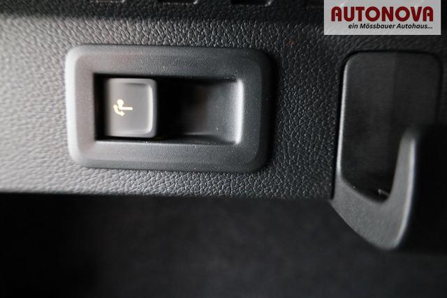 Skoda Kamiq Selection 1.0 TSI DSG Selection, AHK, Matrix, Kamera, Ladeboden, Winter, 16-Zoll 