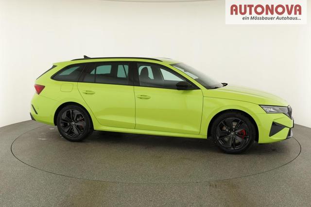 Skoda Octavia Combi 2.0 TSI 195 kW RS DSG, Standheizung, AHK, Navi, Matrix, Side, Winter, 5 J.-Garantie 