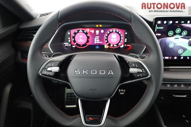 Skoda Octavia Combi 2.0 TSI 195 kW RS DSG, Pano, Standheizung, AHK, Navi, Matrix, Canton, Side, Winter, 5 J.-Garantie 