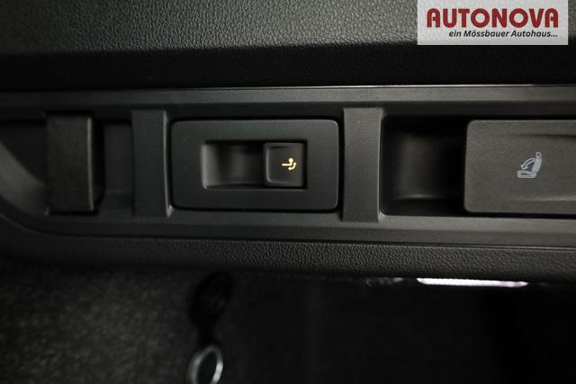 Skoda Octavia Combi 2.0 TSI 195 kW RS DSG, AHK, Navi, Matrix, Canton, Side, Winter, 5 J.-Garantie 