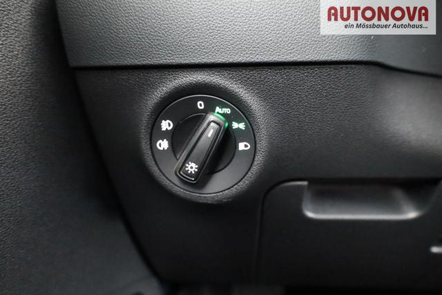 Skoda Karoq Selection 4x4 2.0 TDI DSG Selection, AHK, LED, Kamera, Winter, el. Klappe, 4 J.-Garantie 
