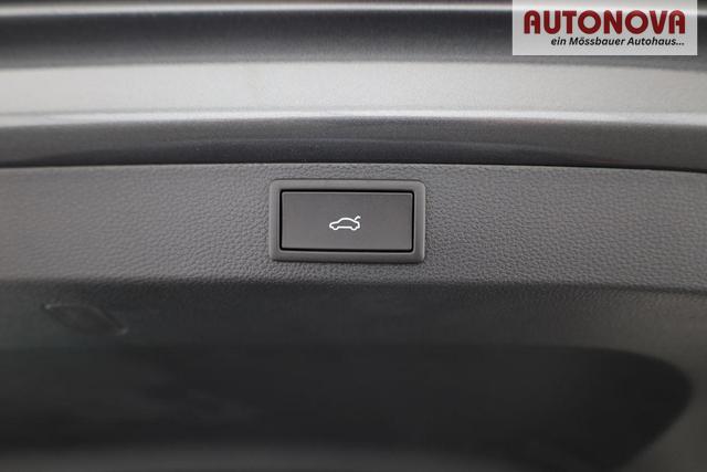 Skoda Karoq Selection 4x4 2.0 TDI DSG Selection, AHK, LED, Kamera, Winter, el. Klappe, 4 J.-Garantie 