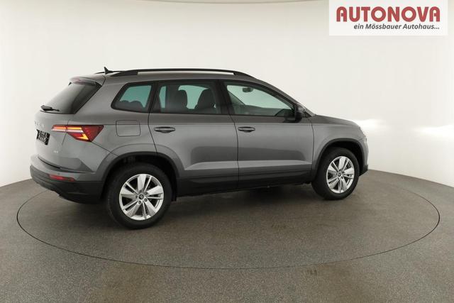 Skoda Karoq Selection 4x4 2.0 TDI DSG Selection, AHK, LED, Kamera, Winter, el. Klappe, 4 J.-Garantie 