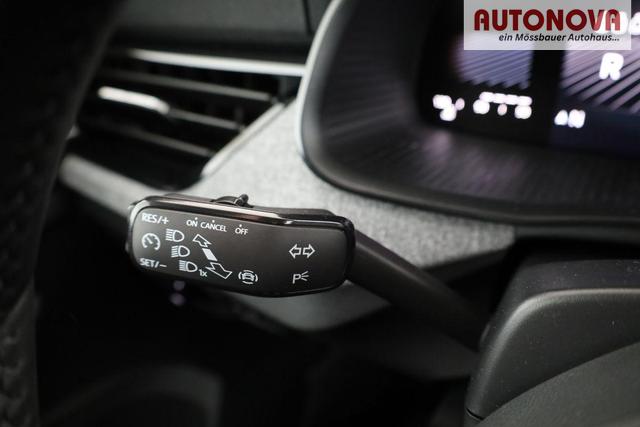 Skoda Kamiq Selection 1.5 TSI DSG Selection, AHK, LED, Kamera, Ladeboden, Winter, 16-Zoll 