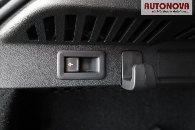 Skoda Kamiq Selection 1.5 TSI Selection, AHK, LED, Kamera, Ladeboden, Winter 