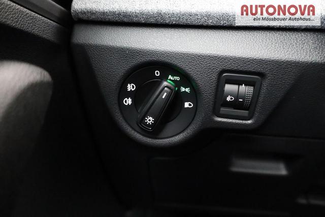 Skoda Kamiq Selection 1.5 TSI Selection, AHK, LED, Kamera, Ladeboden, Winter 