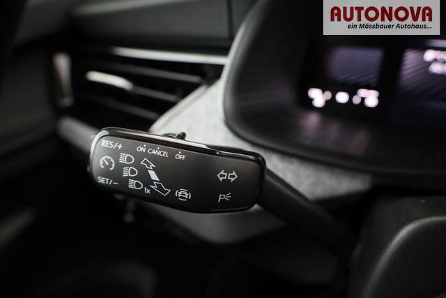 Skoda Kamiq Selection 1.5 TSI Selection, AHK, LED, Kamera, Ladeboden, Winter 
