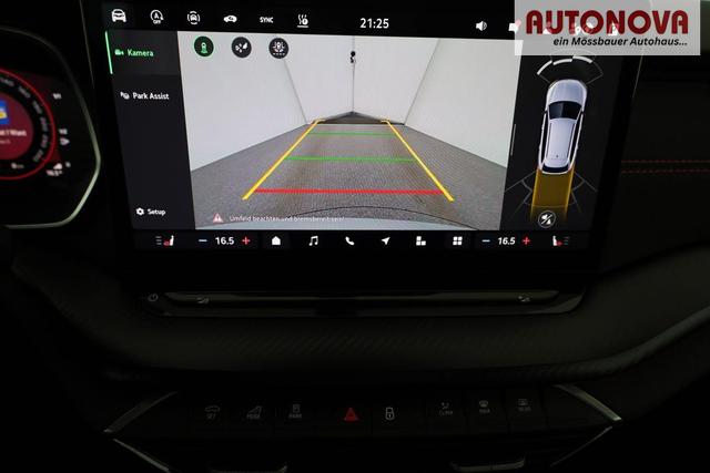 Skoda Octavia Combi 2.0 TSI 195 kW RS DSG, Pano, Standheizung, AHK, Navi, Matrix, Canton, Side, Winter, 5 J.-Garantie 