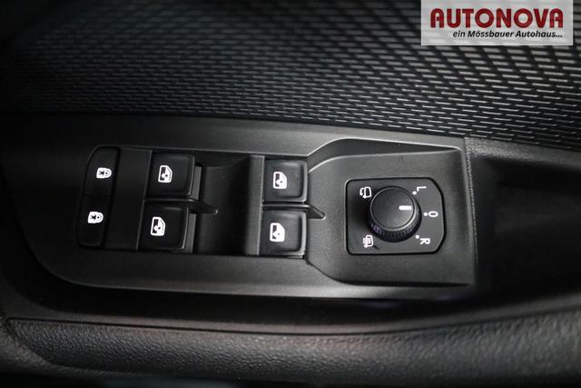 Skoda Octavia Combi 2.0 TSI 195 kW RS DSG, Pano, Standheizung, AHK, Navi, Matrix, Canton, Side, Winter, 5 J.-Garantie 