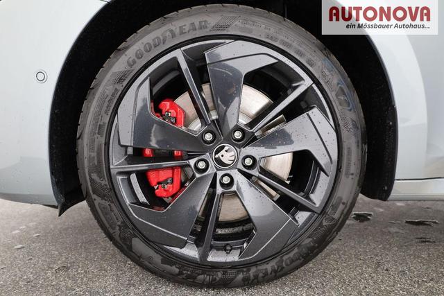 Skoda Octavia Combi 2.0 TSI 195 kW RS DSG, Pano, Standheizung, AHK, Navi, Matrix, Canton, Side, Winter, 5 J.-Garantie 