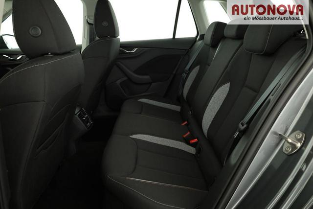 Skoda Kamiq Selection 1.5 TSI DSG Selection, AHK, LED, Kamera, Ladeboden, Winter, 16-Zoll 