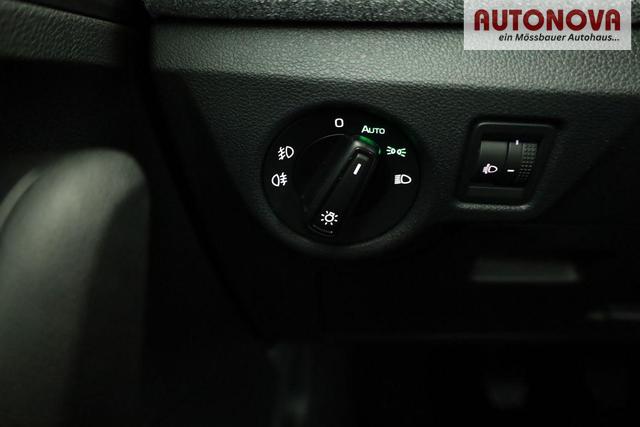 Skoda Kamiq Selection 1.5 TSI Selection, LED, Kamera, Ladeboden, Winter 