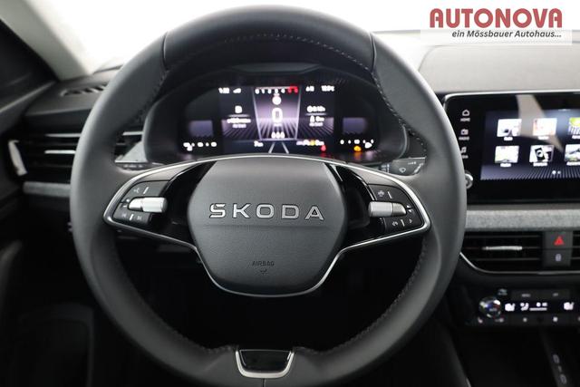 Skoda Kamiq Selection 1.5 TSI Selection, AHK, LED, Kamera, Ladeboden, Winter 