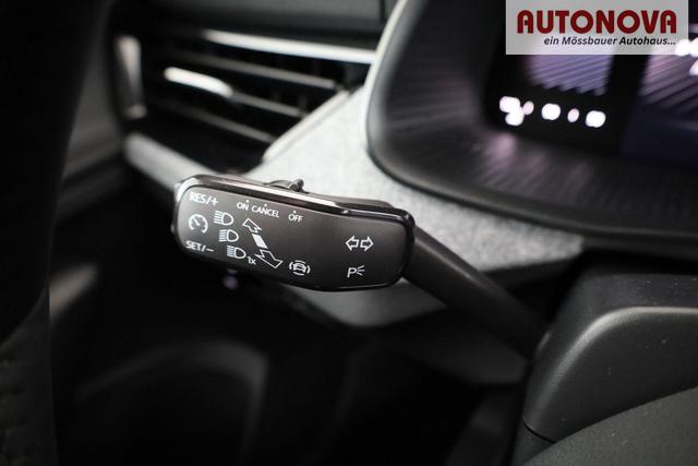 Skoda Kamiq Selection 1.5 TSI Selection, AHK, LED, Kamera, Ladeboden, Winter 
