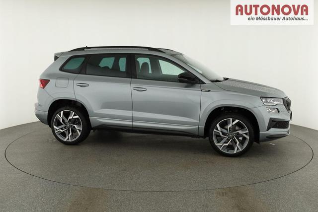 Skoda Karoq Sportline 1.5 TSI DSG Sportline, AHK, Navi, Matrix, Side, el. Klappe, Winter, 5 J.-Garantie 