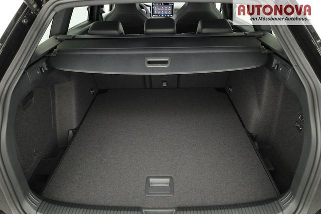 Volkswagen Golf Variant 2.0 TSI 150 kW 4Motion R-Line VIII DSG 4M R-LINE, AHK, easyOpen, LED-Plus, 18-Zoll, 3 J.-Garantie 