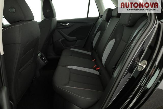 Skoda Kamiq Selection 1.5 TSI Selection, AHK, LED, Kamera, Ladeboden, Winter, 16-Zoll 