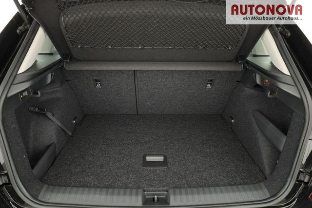 Skoda Kamiq Selection 1.5 TSI Selection, AHK, LED, Kamera, Ladeboden, Winter, 16-Zoll 