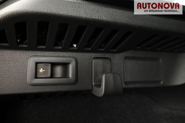 Skoda Kamiq Selection 1.5 TSI Selection, AHK, LED, Kamera, Ladeboden, Winter, 16-Zoll 