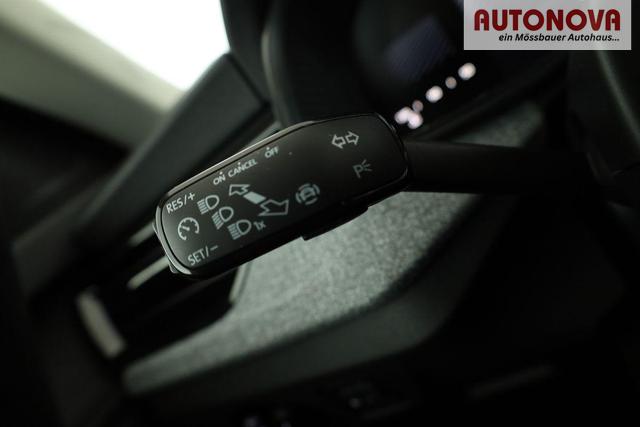 Skoda Kamiq Selection 1.5 TSI Selection, AHK, LED, Kamera, Ladeboden, Winter, 16-Zoll 